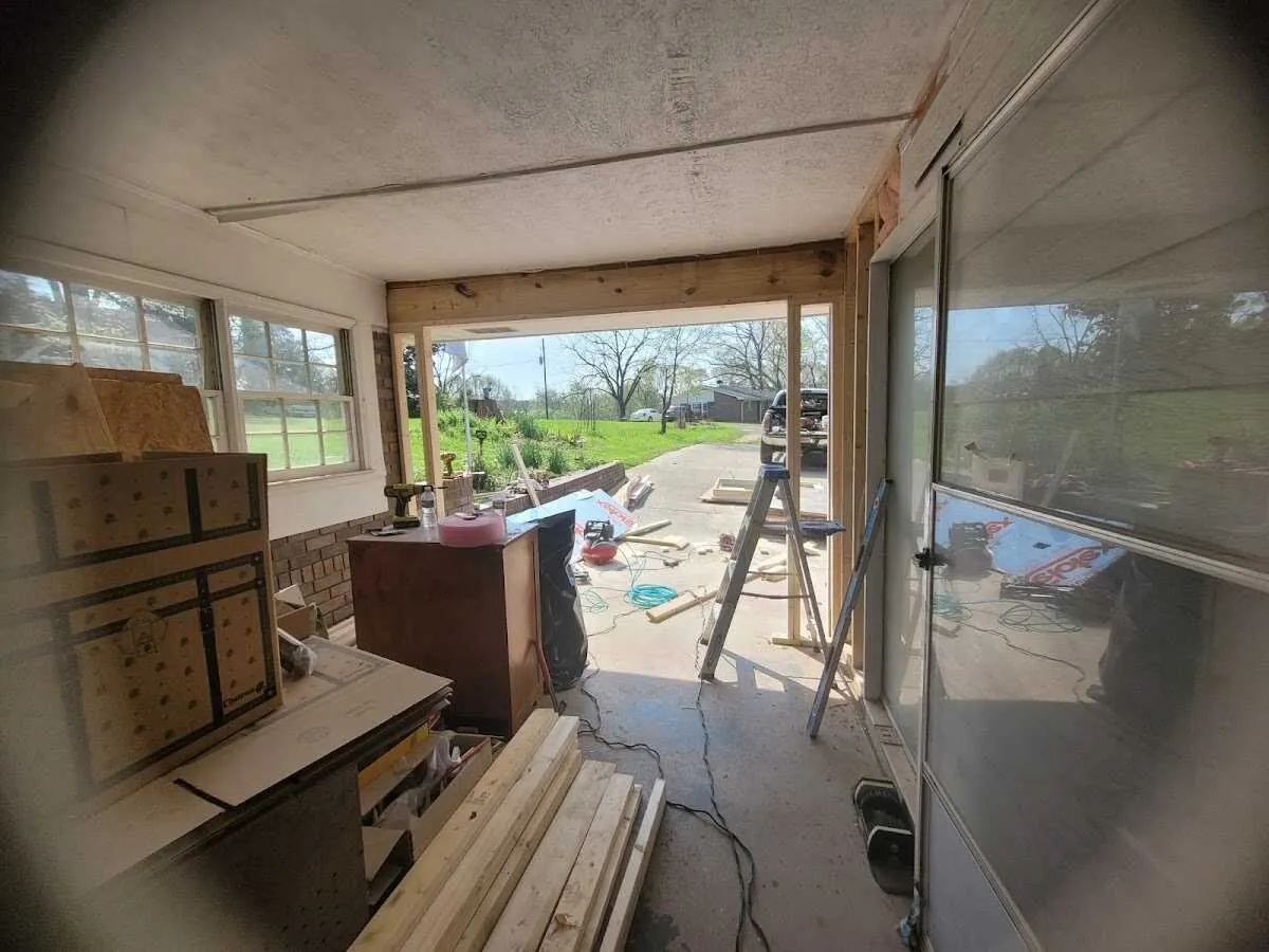 Air movers and dehumidifier for Drying & Dehumidification in Oberlin